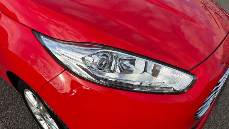 Ford Fiesta 1.25 82 Zetec 5dr Petrol Hatchback